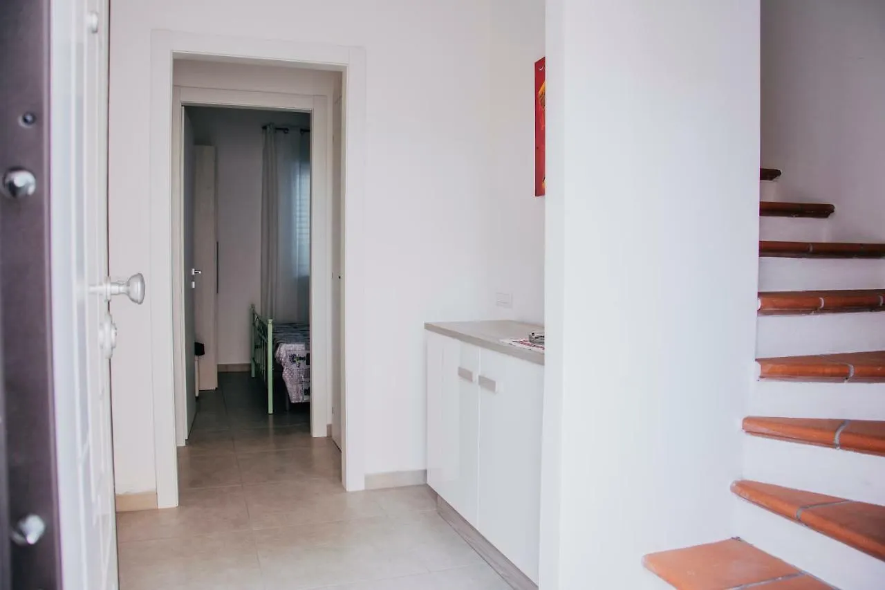 Milva'S Apartment Lotzorai Italia